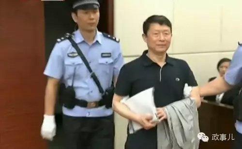 巨贪“老虎”中,为何有人被从轻处罚?